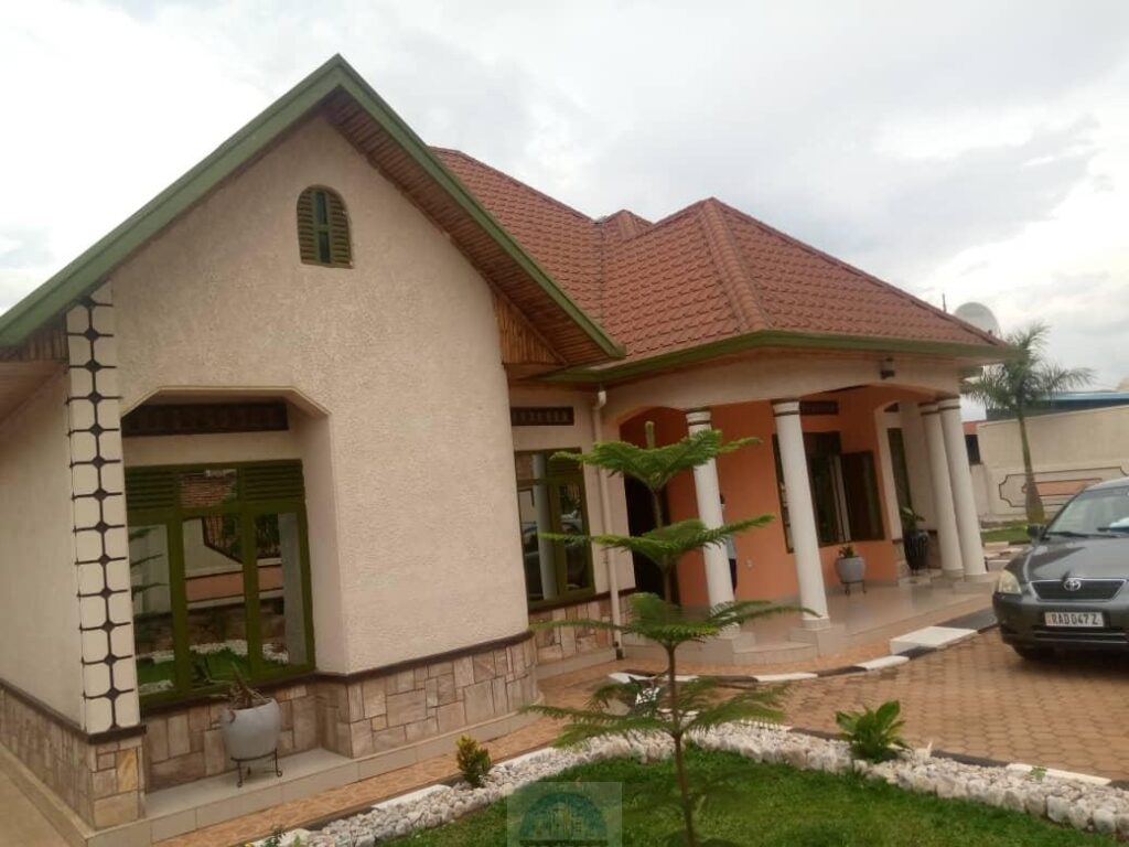 New bungalow house for rent near Kanombe hospital and KIA int’l airport